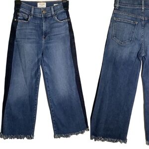 Frame flared fringed blue‎ jeans with front side stripe. Mid rise size 25
